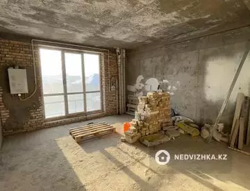 2-комнатная квартира, этаж 3 из 3, 58 м², миниатюра 9