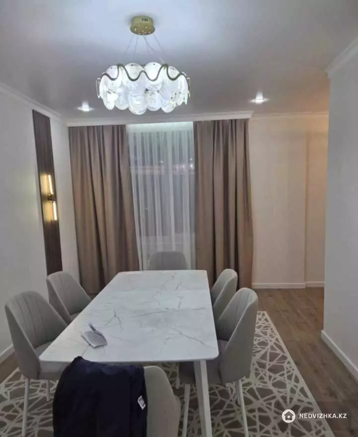 3-комнатная квартира, этаж 9 из 12, 74 м²