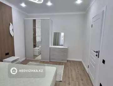 3-комнатная квартира, этаж 9 из 12, 74 м², миниатюра 7