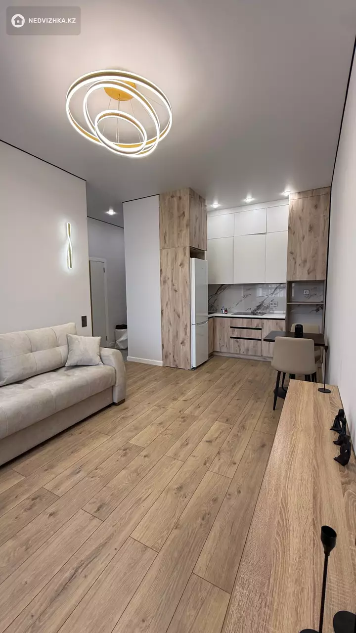 2-комнатная квартира, этаж 2 из 9, 39 м², фотография 3