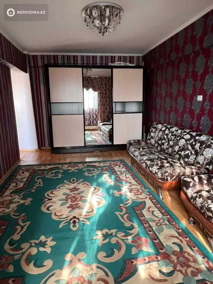 1-комнатная квартира, этаж 1 из 5, 39 м², фотография 2