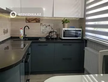 3-бөлмелі пәтер, қабат 12 барлық қабат саны 12, 69 м², 5-нобай