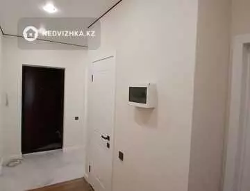 3-комнатная квартира, этаж 9 из 9, 76 м², миниатюра 12