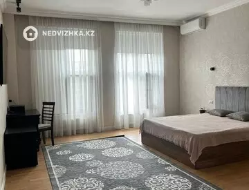 4-комнатная квартира, этаж 4 из 5, 115 м², миниатюра 6