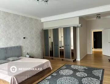 4-комнатная квартира, этаж 4 из 5, 115 м², миниатюра 7