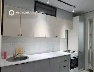1-комнатная квартира, этаж 6 из 9, 47 м², миниатюра 8