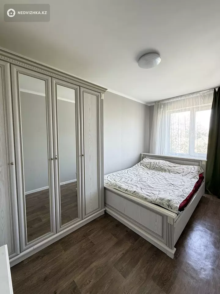 2-комнатная квартира, этаж 4 из 5, 43 м²