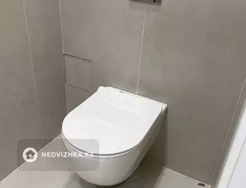 3-бөлмелі пәтер, қабат 12 барлық қабат саны 15, 73 м², 5-нобай