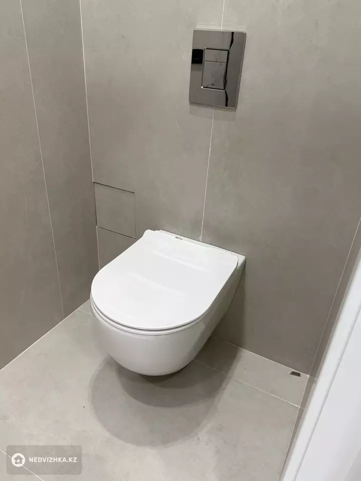 3-комнатная квартира, этаж 12 из 15, 73 м², фотография 5