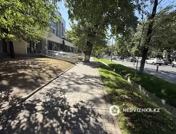 4-комнатная квартира, этаж 2 из 5, 105 м², миниатюра 10
