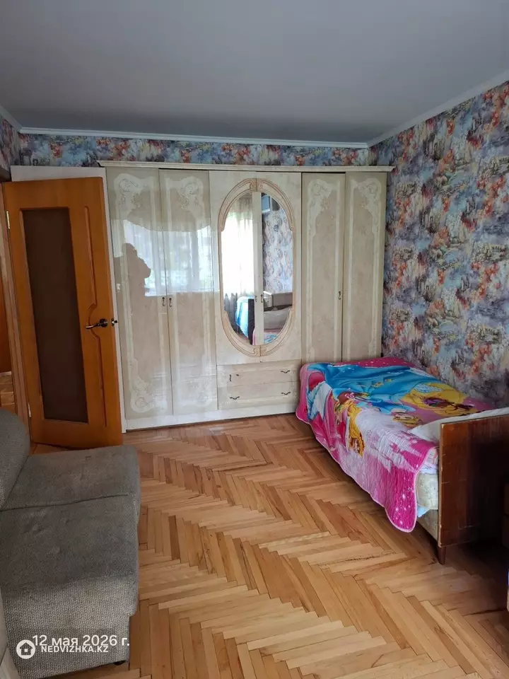 3-комнатная квартира, этаж 4 из 4, 62 м², фотография 4