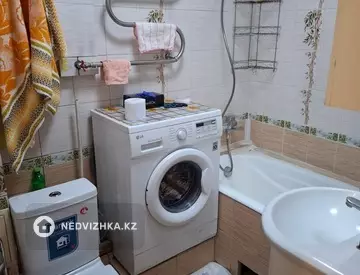 3-комнатная квартира, этаж 4 из 4, 62 м², миниатюра 6