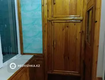 2-комнатная квартира, этаж 3 из 5, 51 м², миниатюра 4
