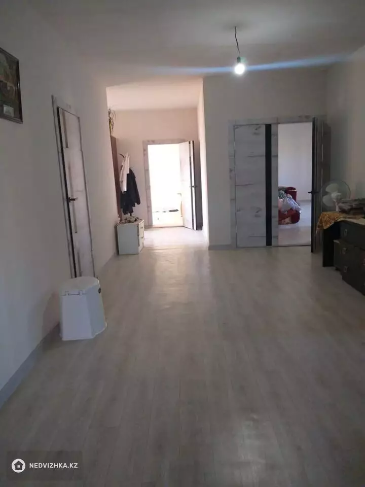 5-комнатный дом, 12 соток, 216 м², фотография 2