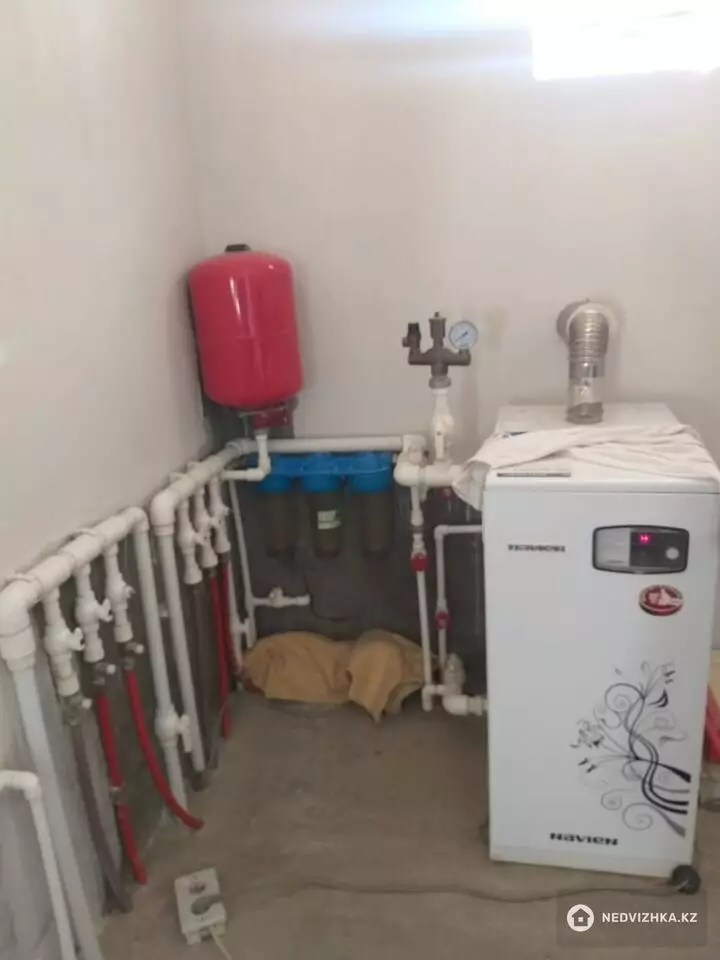 5-комнатный дом, 12 соток, 216 м², фотография 4