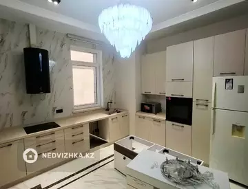 4-комнатная квартира, этаж 5 из 8, 143 м², миниатюра 11