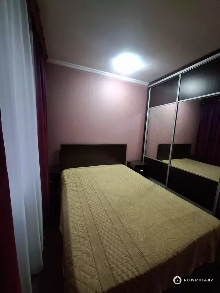 2-комнатная квартира, этаж 2 из 5, 44 м², фотография 4