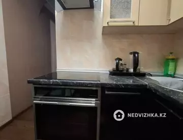 2-комнатная квартира, этаж 2 из 5, 44 м²