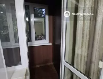 2-комнатная квартира, этаж 2 из 5, 44 м², миниатюра 10
