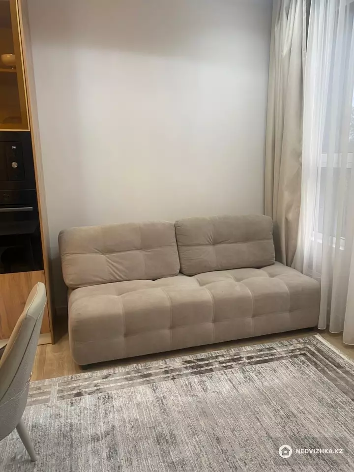 2-комнатная квартира, этаж 5 из 13, 46 м², Посуточно, фотография 2