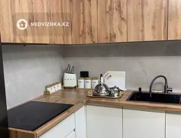 2-комнатная квартира, этаж 5 из 13, 46 м², Посуточно, миниатюра 9