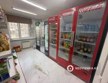 Магазин, этаж 1 из 5, 62 м²