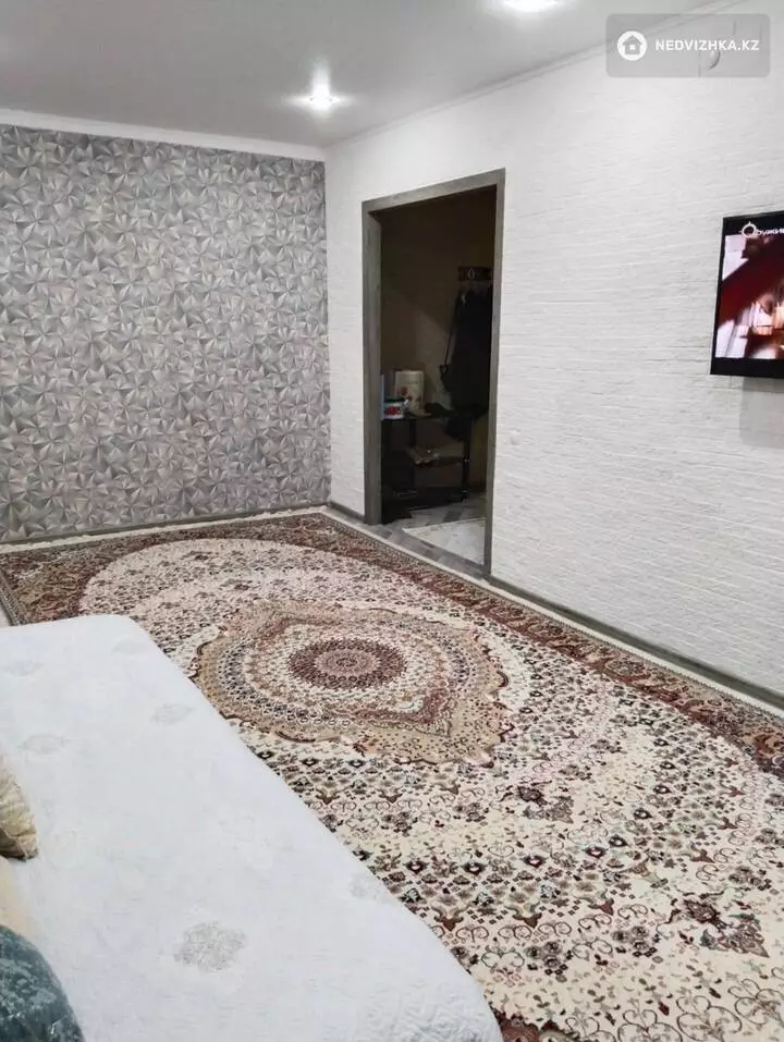 2-комнатная квартира, этаж 5 из 5, 51 м², фотография 4