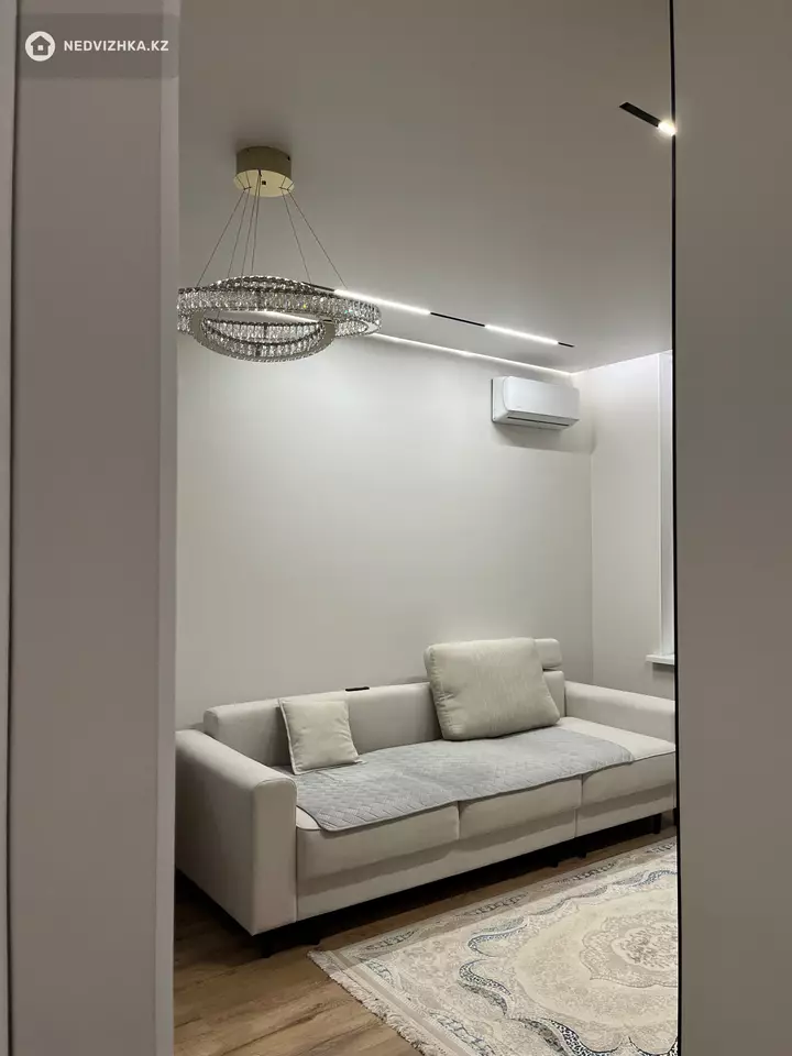 2-комнатная квартира, этаж 3 из 15, 41 м², фотография 4