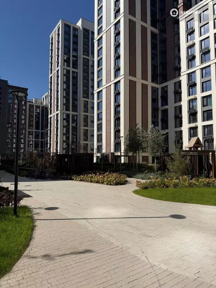 3-комнатная квартира, этаж 12 из 16, 89 м², 4-фотосурет
