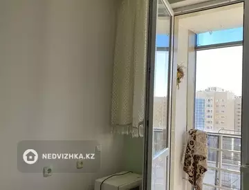 2-комнатная квартира, этаж 10 из 14, 61 м², На длительный срок