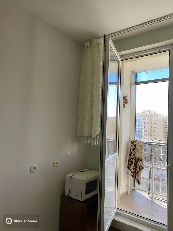 2-комнатная квартира, этаж 10 из 14, 61 м², На длительный срок, фотография 5