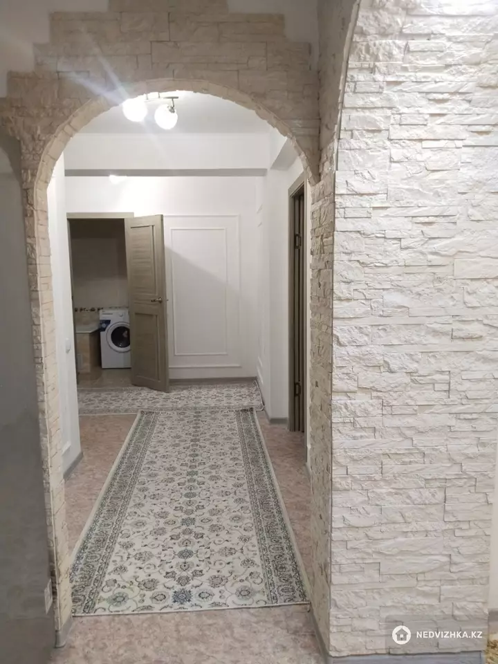 2-комнатная квартира, этаж 5 из 5, 60 м², На длительный срок, фотография 3