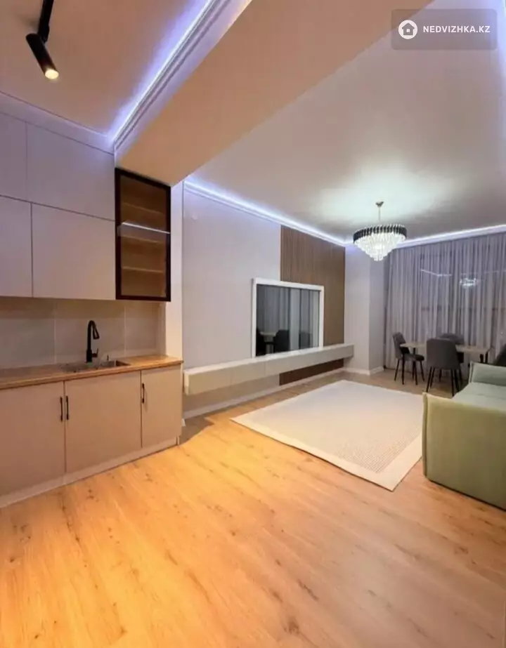 2-комнатная квартира, этаж 2 из 9, 60 м², фотография 2