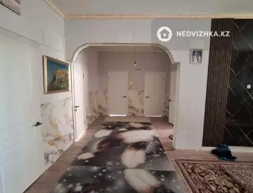 Гараж, 200 м²