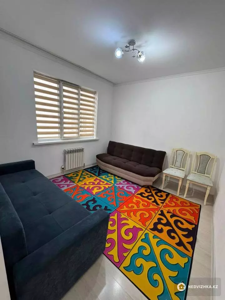 3-комнатная квартира, этаж 5 из 12, 70 м², На длительный срок, фотография 3