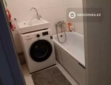 3-комнатная квартира, этаж 5 из 12, 70 м², На длительный срок, миниатюра 6