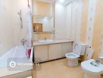 2-комнатная квартира, этаж 9 из 16, 96 м², На длительный срок, миниатюра 10