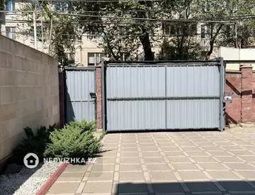 4-бөлмелі үй, 3.5 соттық, 225 м², 9-нобай