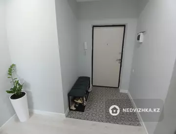 2-комнатная квартира, этаж 3 из 5, 70 м²