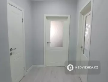 2-комнатная квартира, этаж 3 из 5, 70 м²