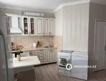 2-комнатная квартира, этаж 4 из 5, 58 м²