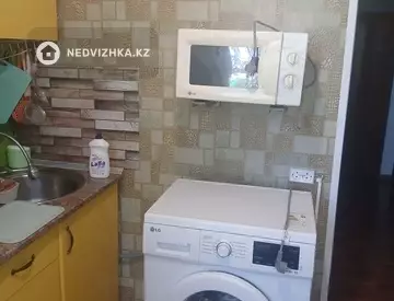 2-комнатная квартира, этаж 3 из 5, 45 м²