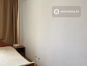 2-комнатная квартира, этаж 10 из 14, 61 м², На длительный срок