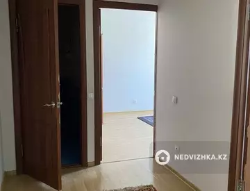 2-комнатная квартира, этаж 10 из 14, 61 м², На длительный срок