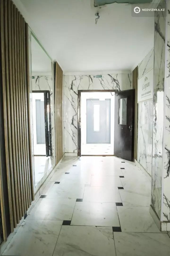 1-комнатная квартира, этаж 7 из 14, 43 м², фотография 2