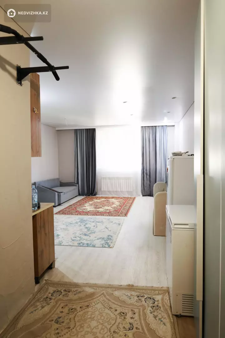 1-комнатная квартира, этаж 7 из 14, 43 м², фотография 5