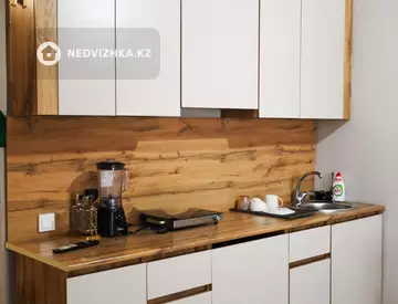 1-комнатная квартира, этаж 7 из 14, 43 м², миниатюра 8