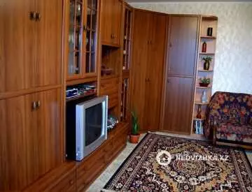 3-комнатная квартира, этаж 9 из 9, 92 м²