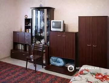 3-комнатная квартира, этаж 9 из 9, 92 м²