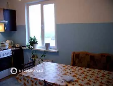 3-комнатная квартира, этаж 9 из 9, 92 м², миниатюра 9